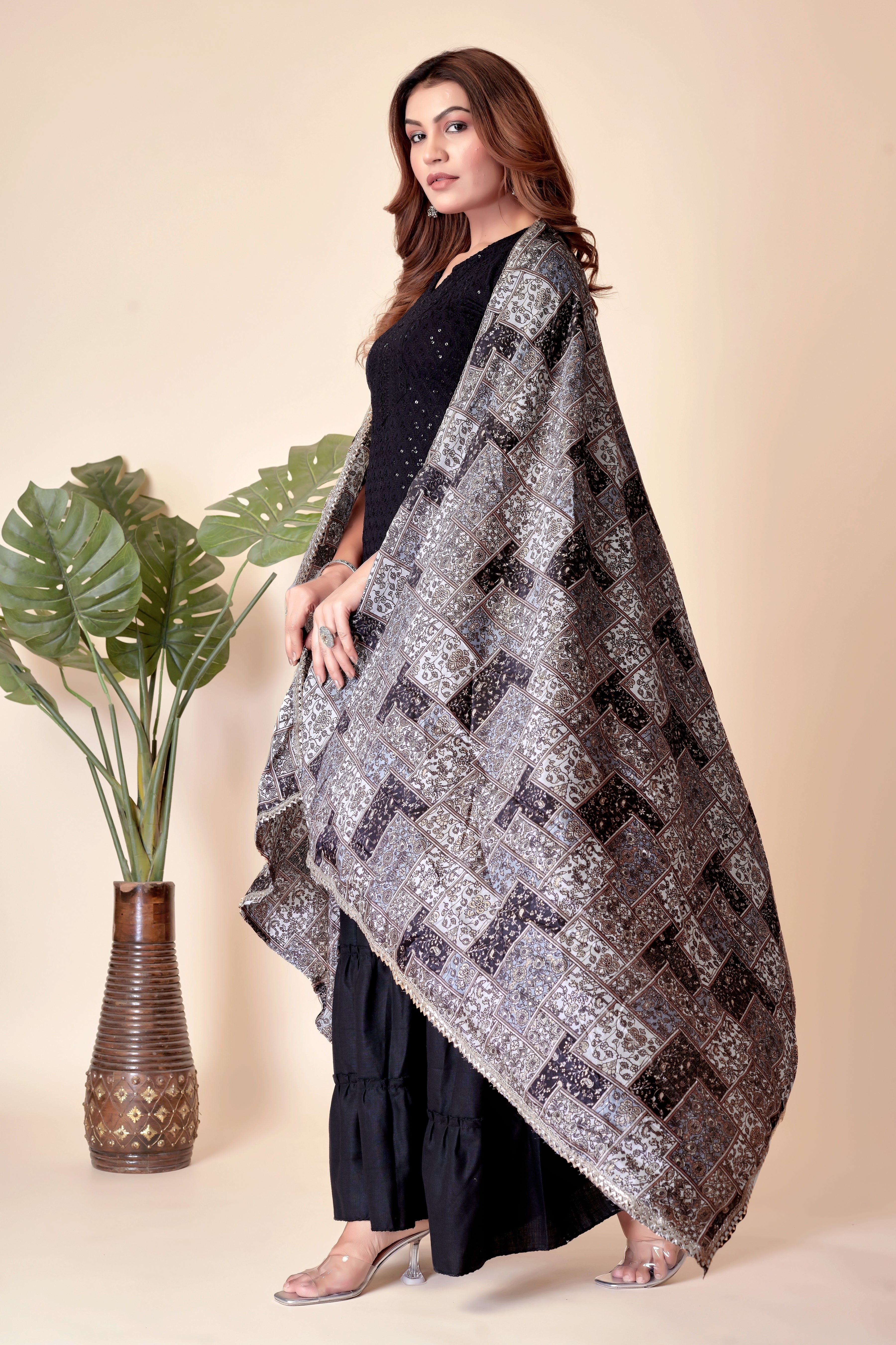 Royal Black Elegance – Printed Crape Dupatta