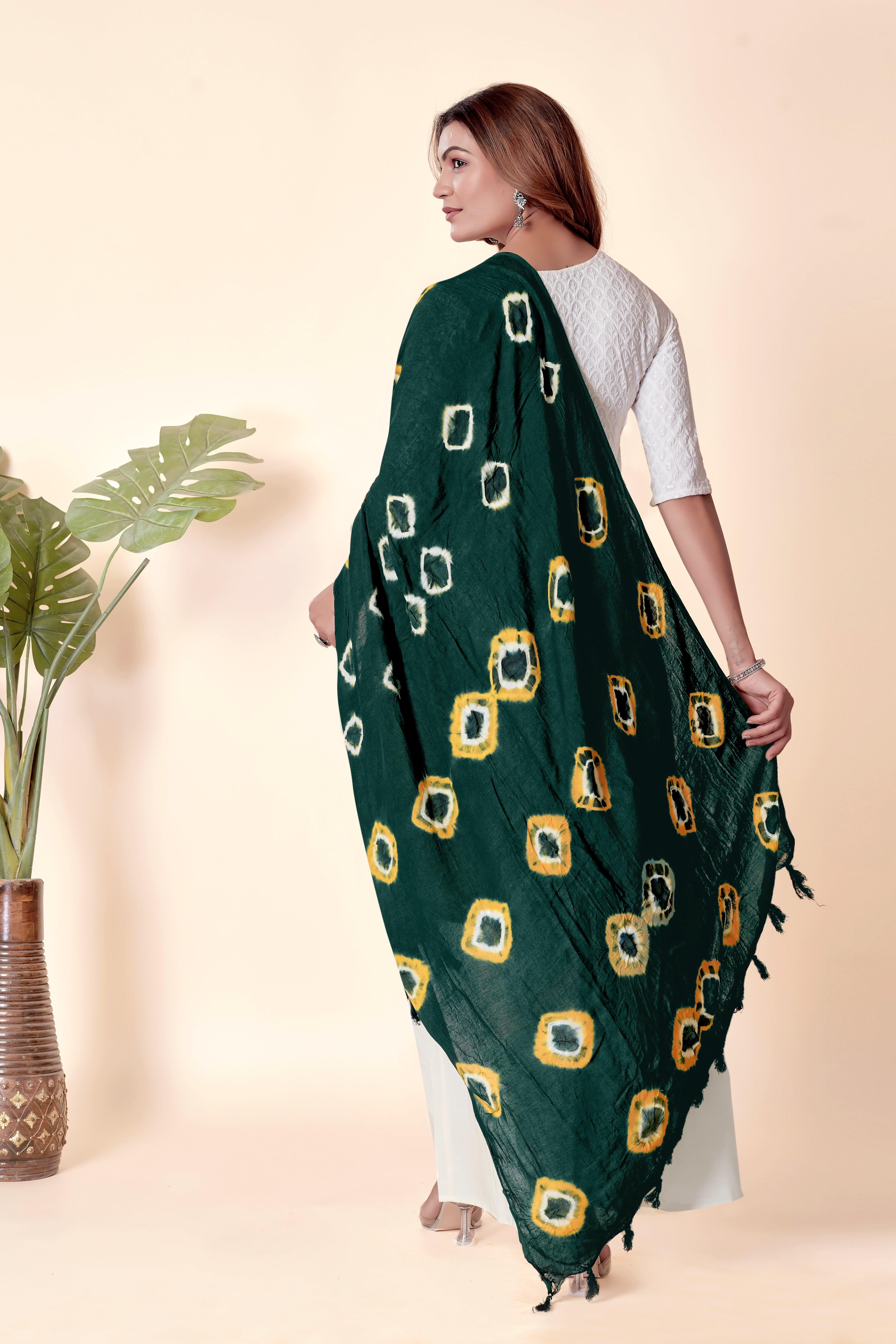 Bottle Green & Mustard Square Pattern Bandhani Dupatta