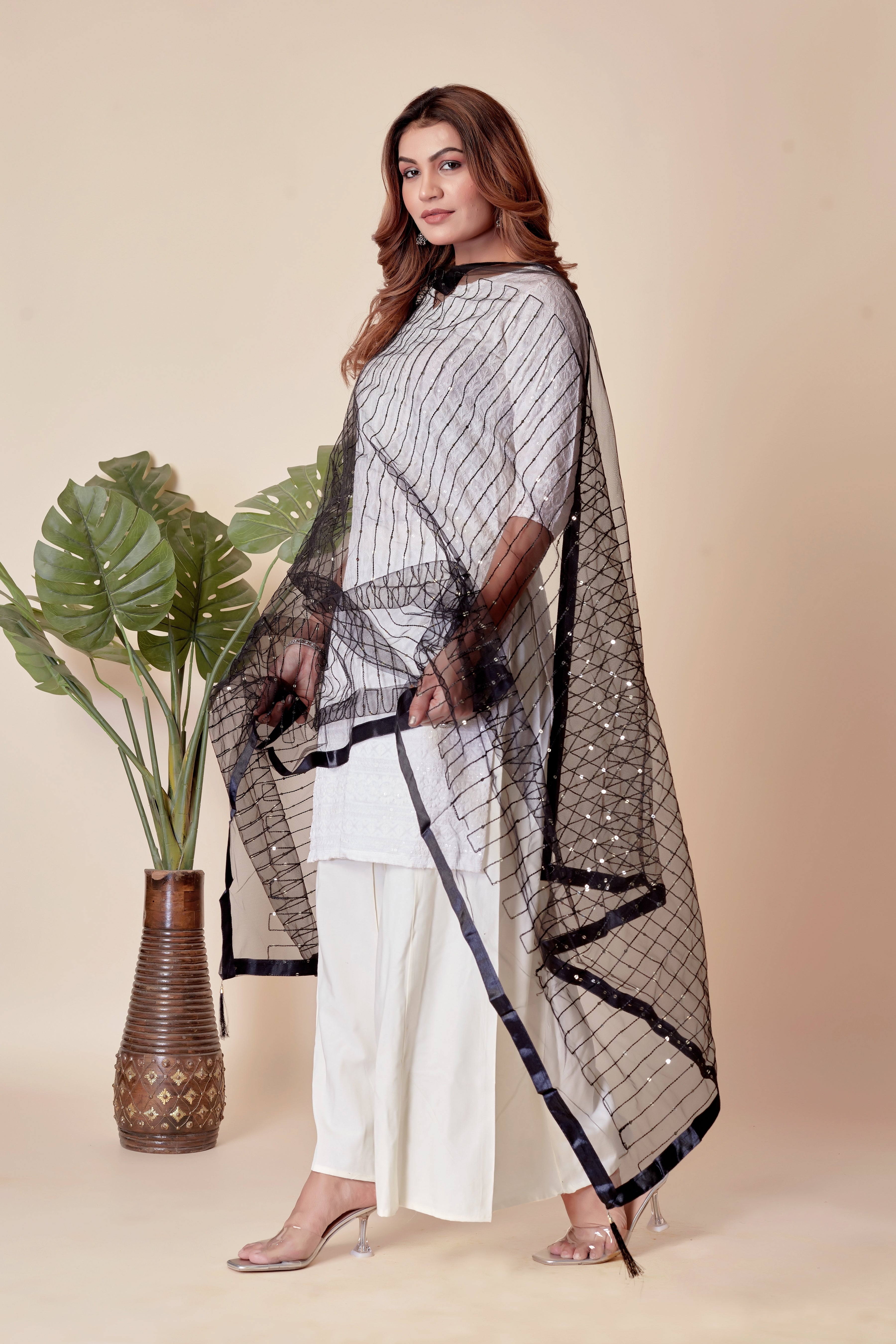 Black Net Dupatta – Sheer Elegance in Every Drape