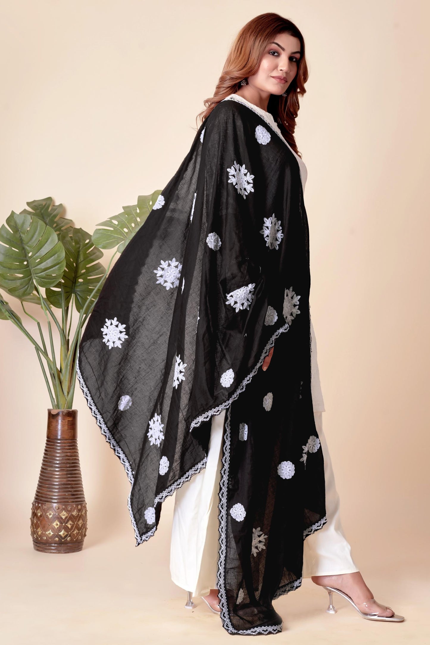 Black Cotton Embroidered Hijab/Dupatta | Elegant Floral Threadwork