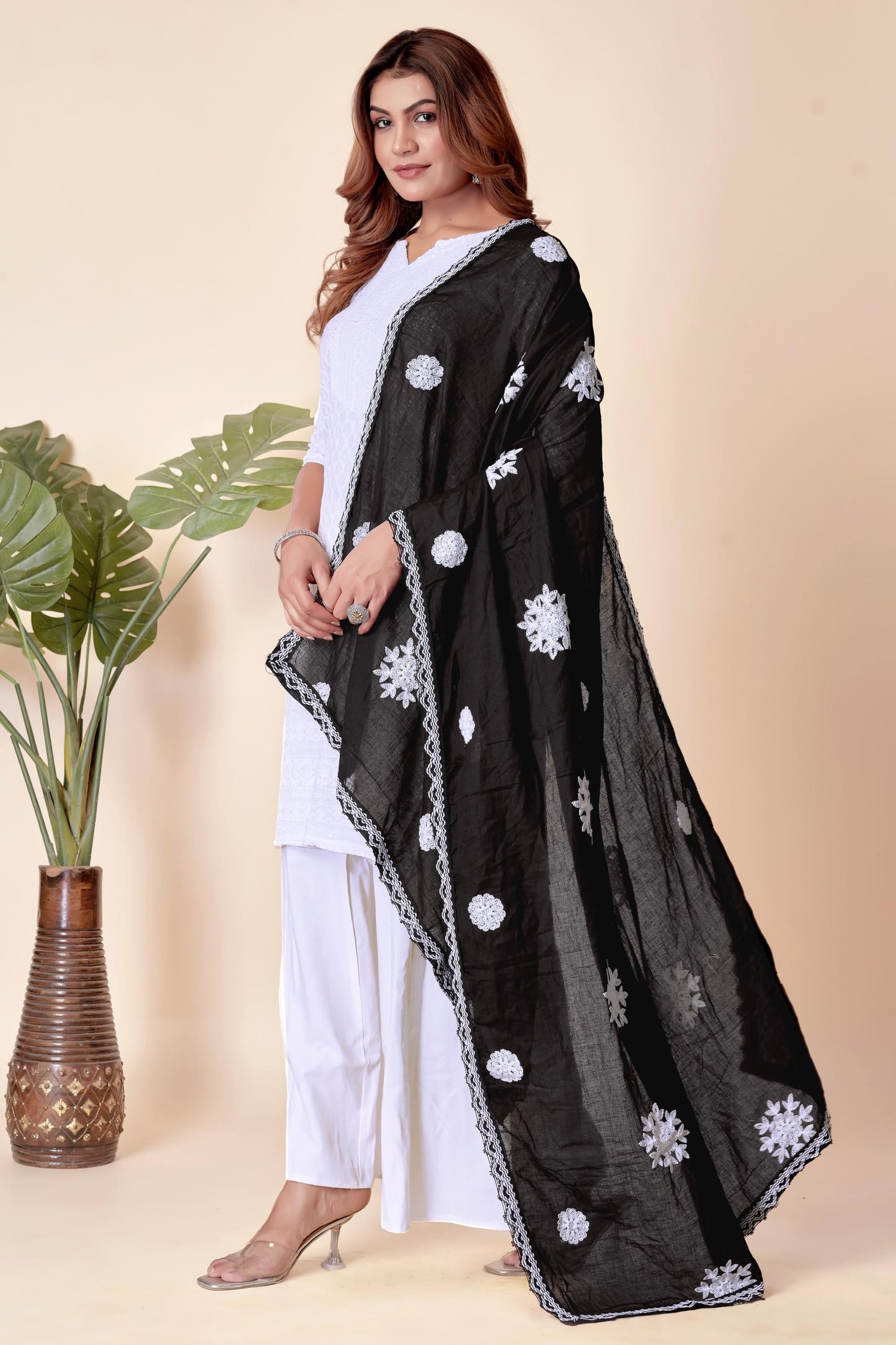 Black Cotton Embroidered Hijab/Dupatta | Elegant Floral Threadwork