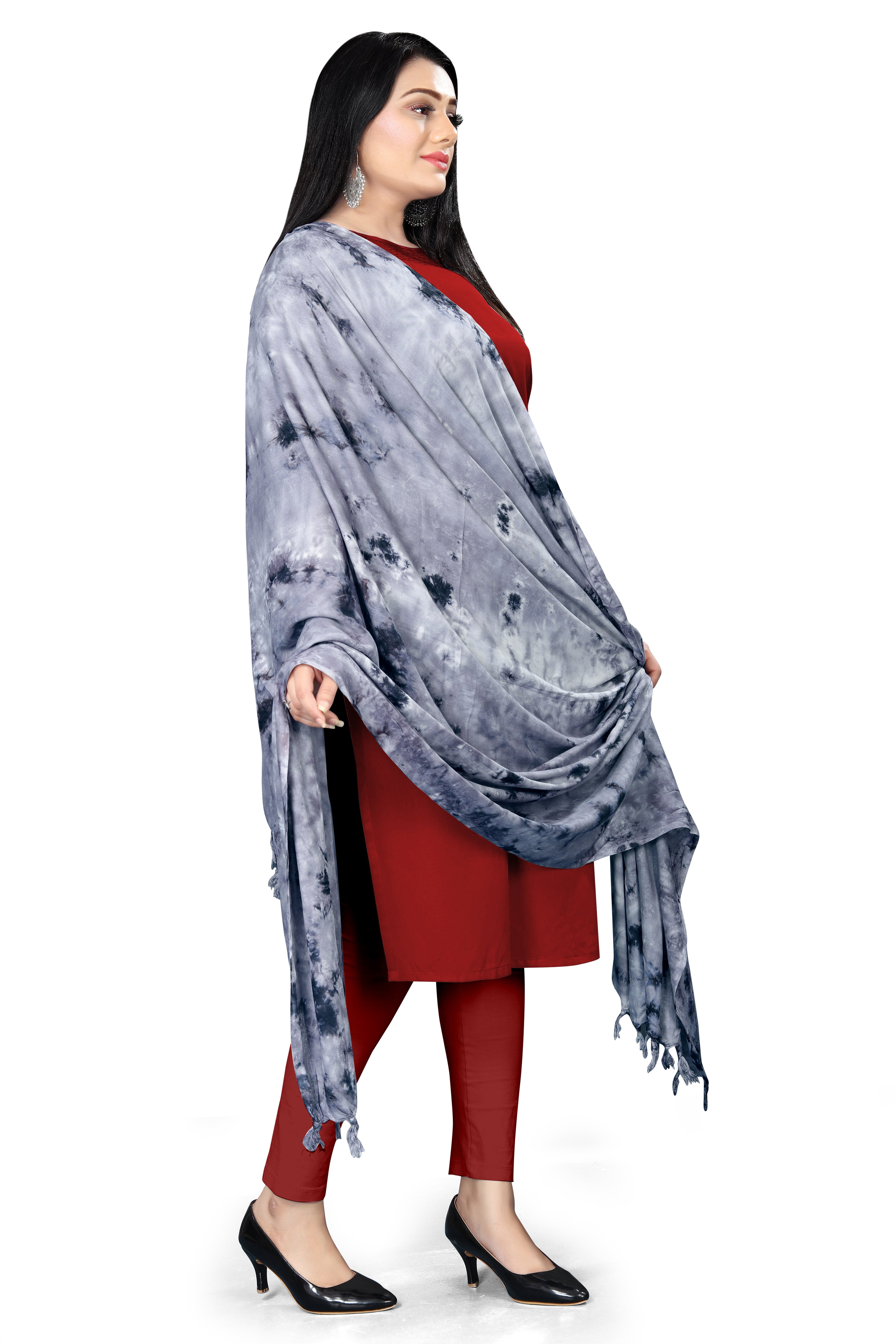 “Rust Reverie” Hand-Dyed Cotton Dupatta with Tassel Gray Detailing