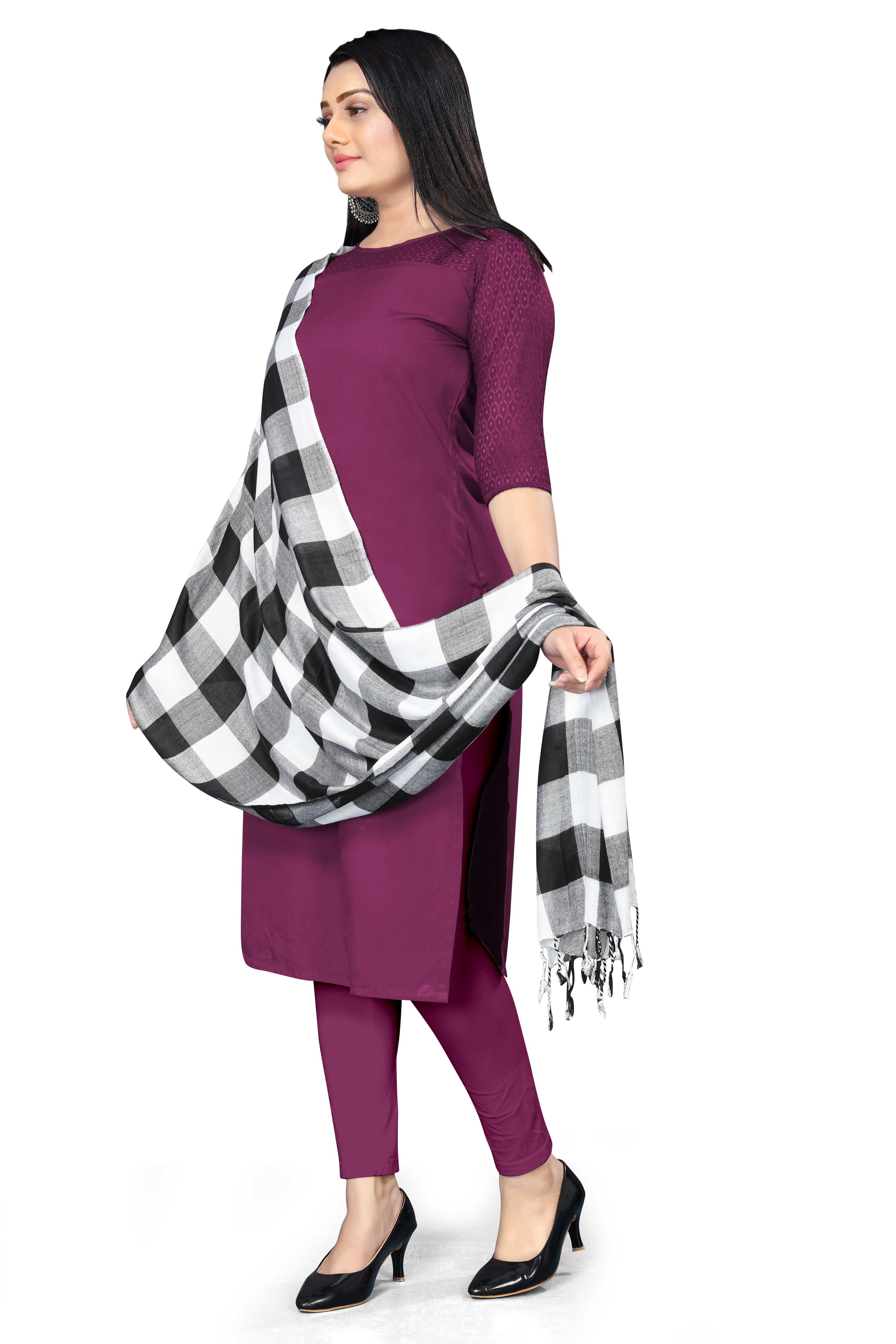 Black And White Color Chakes Scarf For Every Occasion And For Women