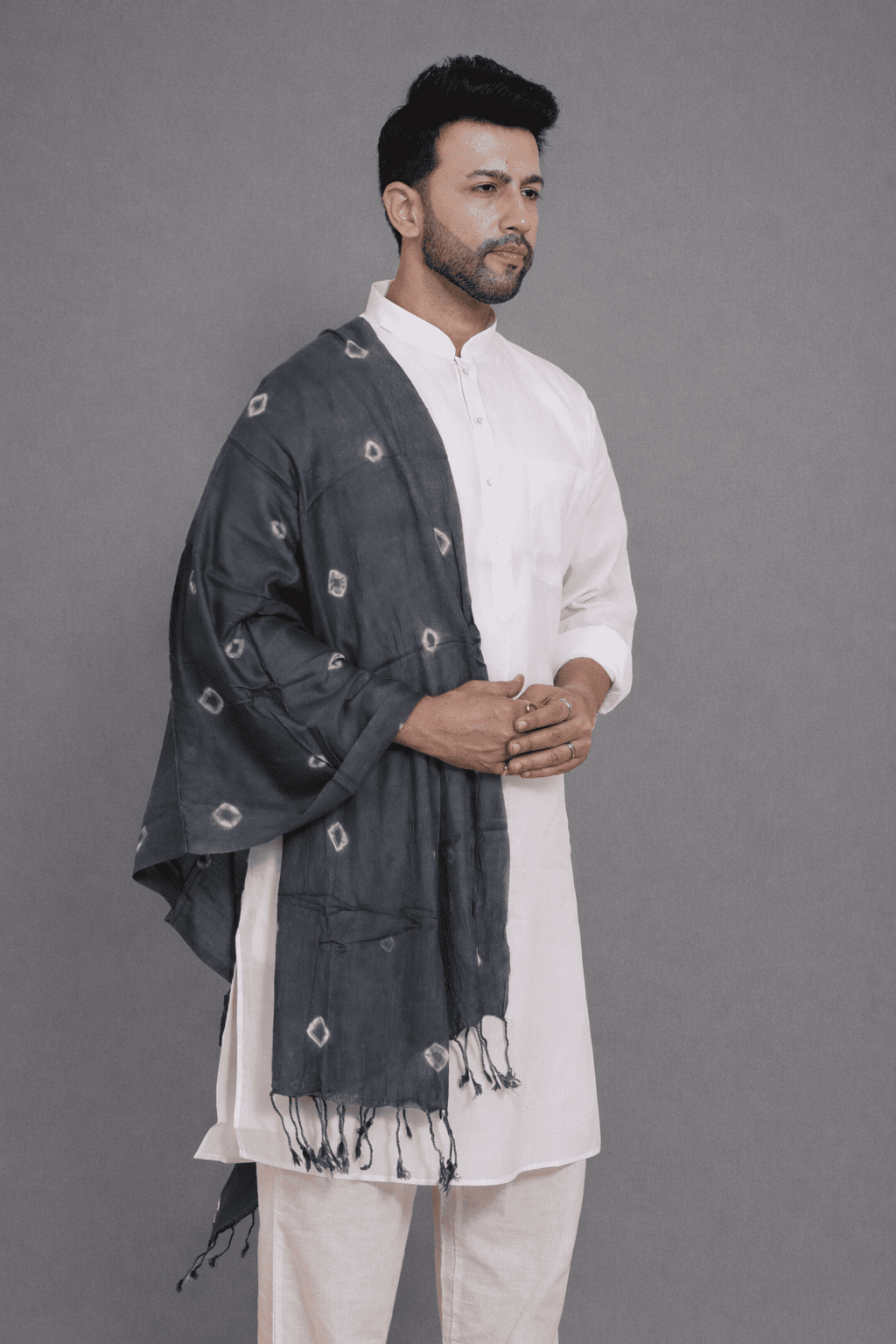 Ethnic Elegance Bandhni  Shawl For Men